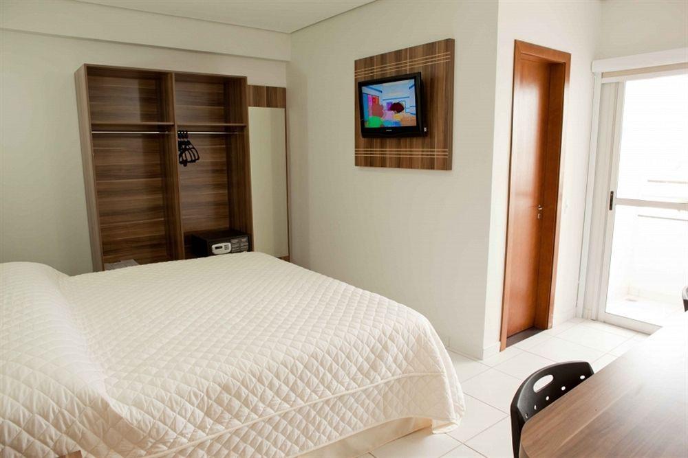 Serras Hotel Cuiabá Exterior photo